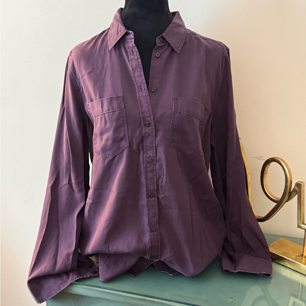 Express Dress Shirt 
Size Medium 
New W/Tags